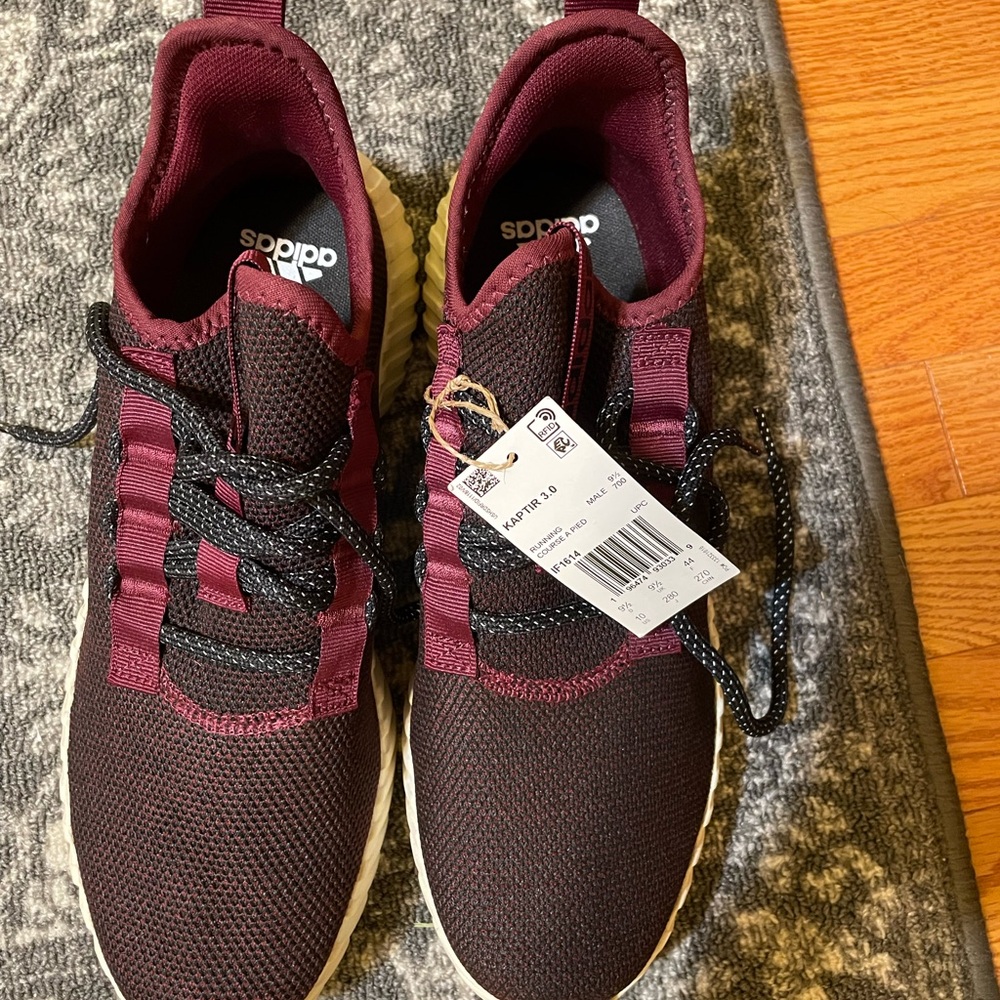 NWT MEN’s ADIDAS KAPTIR 3.0 SIZE 9.5